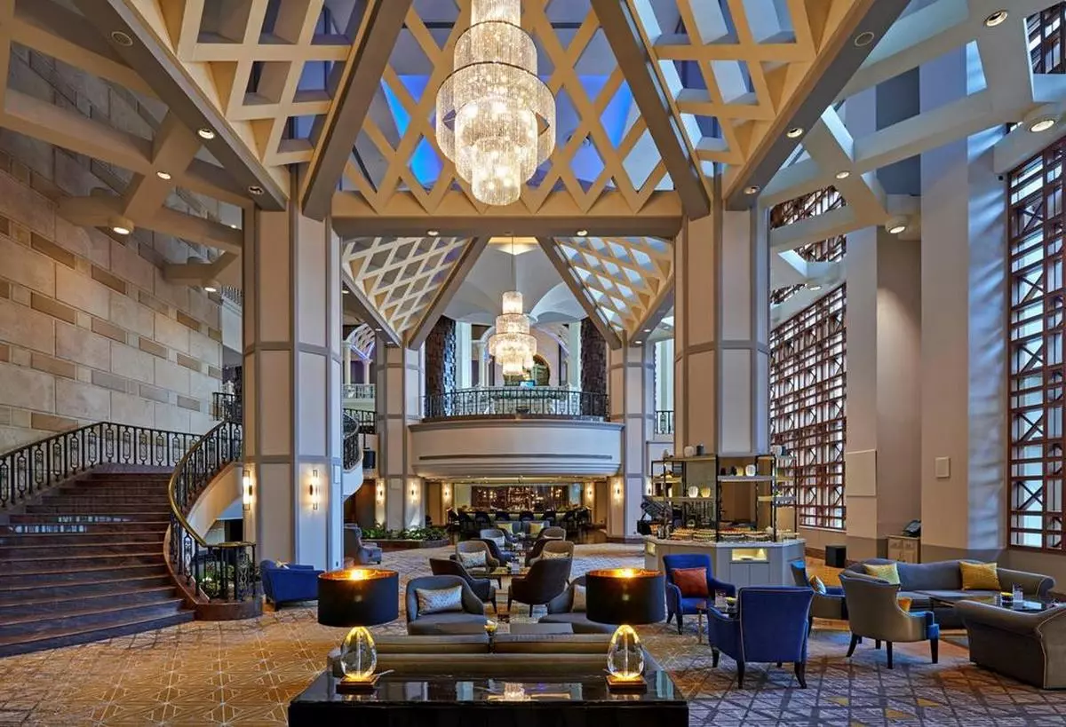 Sheraton Imperial Kuala Lumpur Hotel laby (Copy).jpg